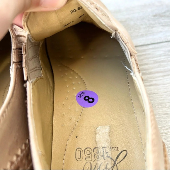 Johnston & Murphy Nude Sheepskin  Leather Wingtip Oxford - Picture 12 of 16